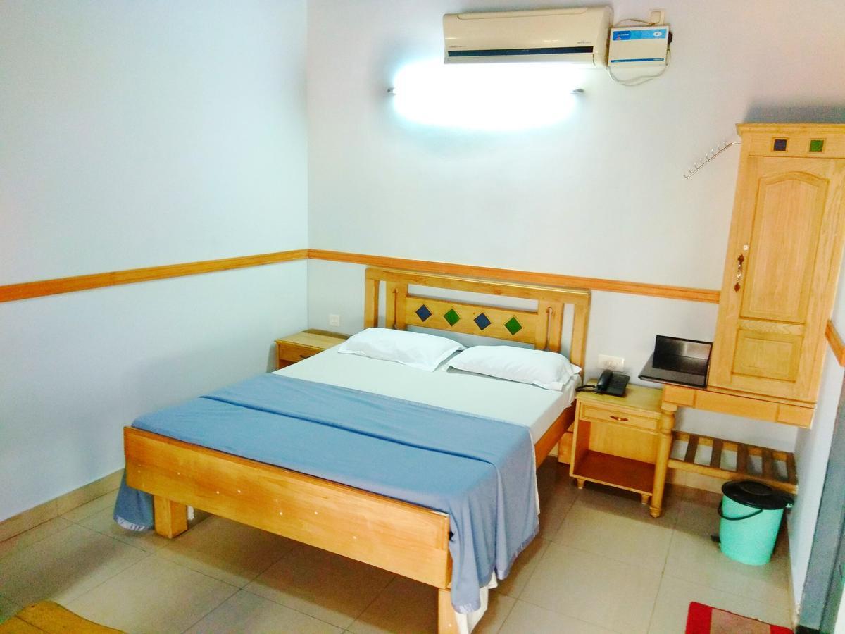 Hotel Maple Regency Kochi Luaran gambar