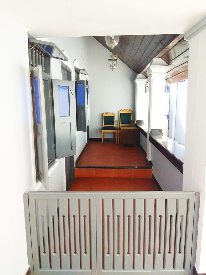Hotel Maple Regency Kochi Luaran gambar