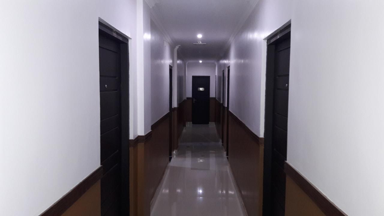 Hotel Maple Regency Kochi Luaran gambar
