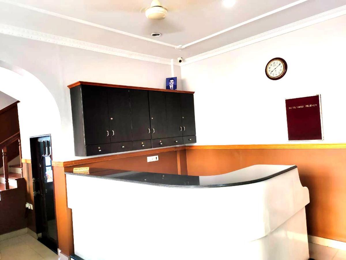 Hotel Maple Regency Kochi Luaran gambar